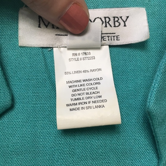 Miss Dorby 2-pc Floral Skirt Suit, sz 6P - Picture 4 of 7